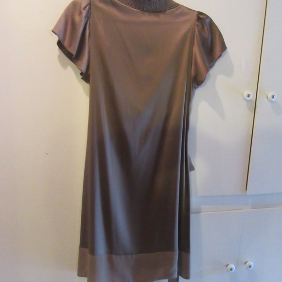 BCBGMaxazria Silk Blend Dress with Smocking Plunging Neckline - Picture 4 of 6